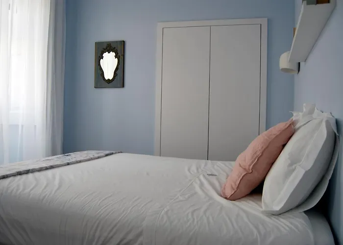 圣克拉拉宾馆 招待所 科英布拉